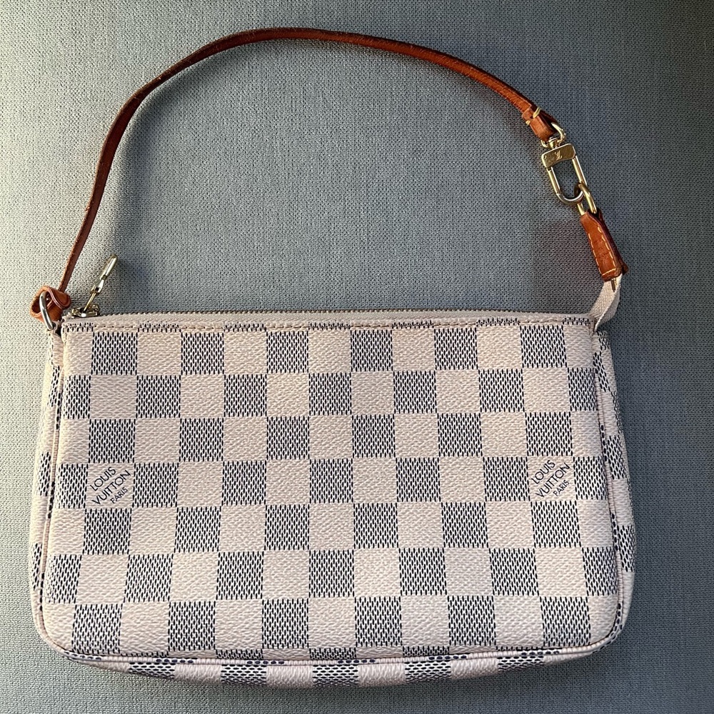 Louis Vuitton Pochette Accessoires Damier Azur